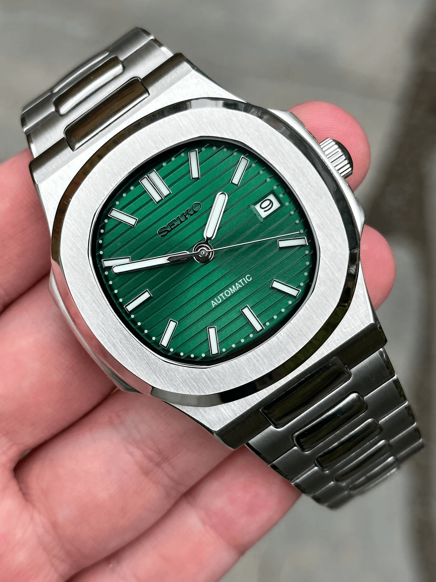Nautique Prestige Verde Date